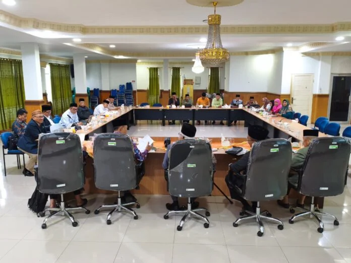 Ketua Lembaga Wakaf MUI Sumut Paparkan Program dan Progres Wakaf dalam Rapat DP MUI Sumatera Utara